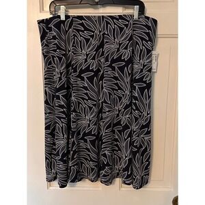 NWT Dressbarn Leaf Print Skirt A-Line Knee Length Career Casual‎ Navy 1X